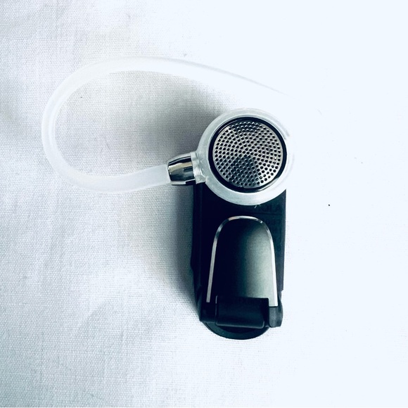 Motorola Boom HX600 Bluetooth Headset New Not Box Just New - Picture 3 of 4